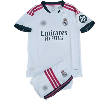 real madrid home 2026/27 (first quality fan version) with shorts