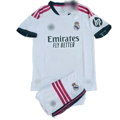 real madrid home 2026/27 (first quality fan version) with shorts