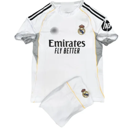 Real Madrid Home 2025/26 (First Quality Set) With Shorts